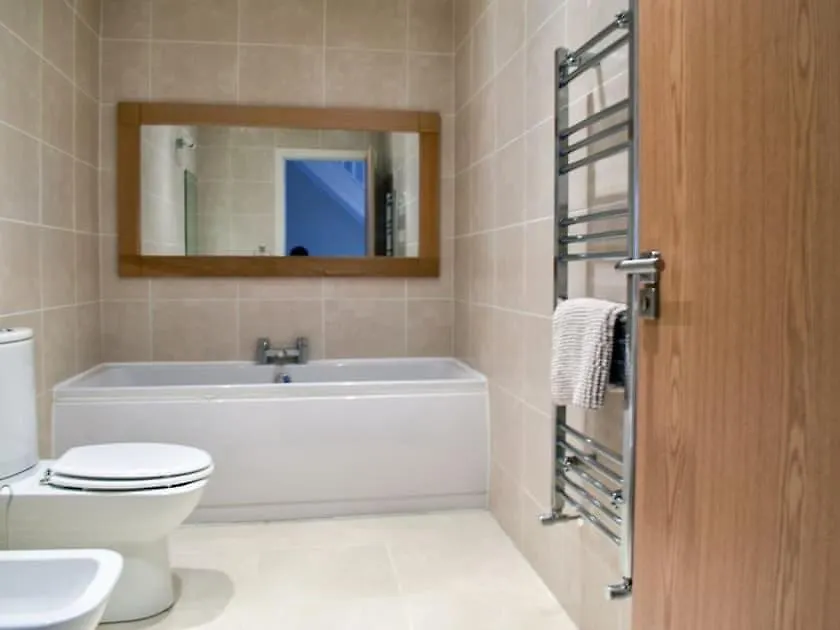 Holiday home Threestorey Townhouse - Free Parking Normanton
